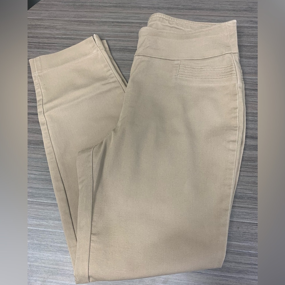 Tan ankle Pants size 8